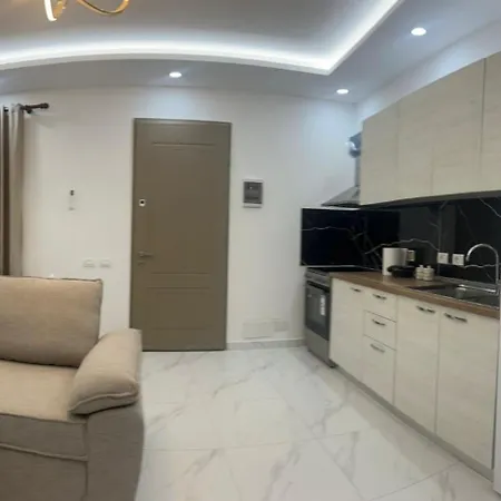 Apartment Kroni 1